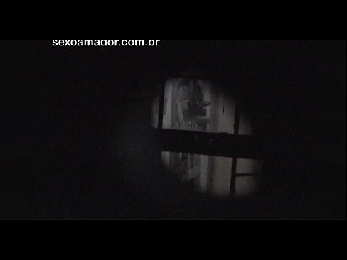 ❤️ Блондинка тайно заснета от квартален воайор, скрит зад кухи тухли Просто порно в bg.osagoassist.ru